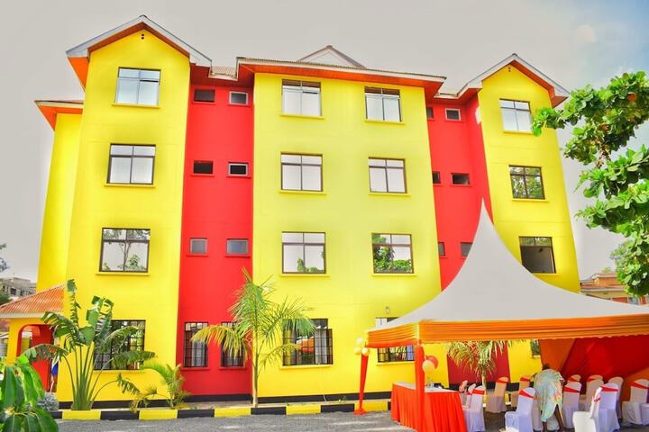 Hotel 8 of 8