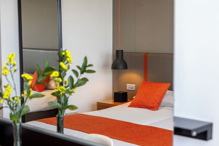 Room 21 of 75