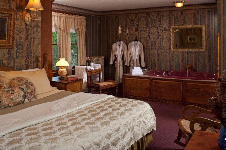 Room 40 of 59
