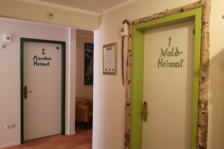 Ballroom/Hall 236 of 283
