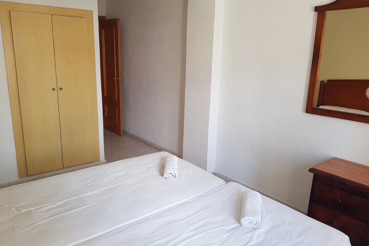 Room 11 of 49