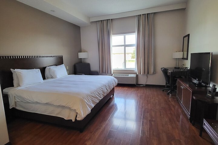 Room 7 of 42