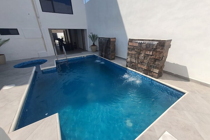Pool 113 of 140