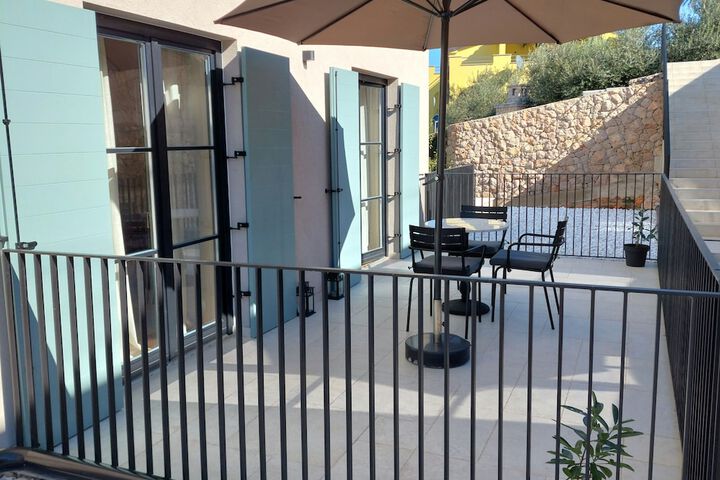 Terrace/Patio 23 of 45