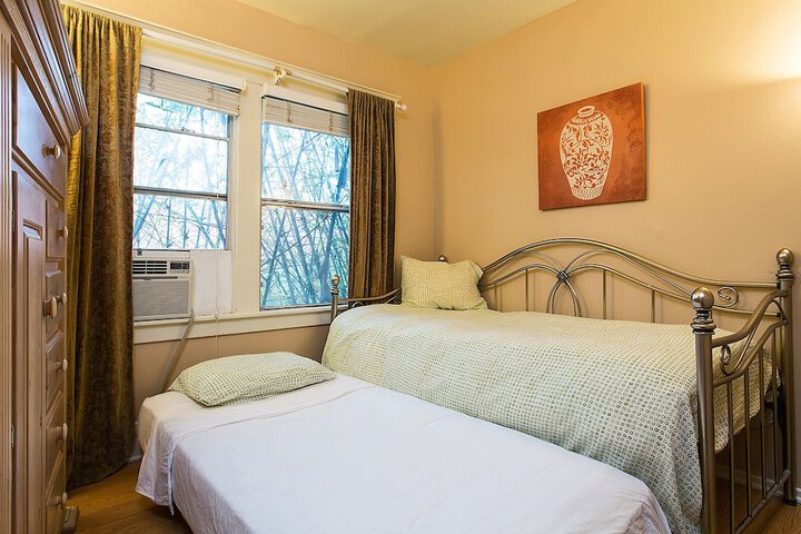 Room 8 of 58