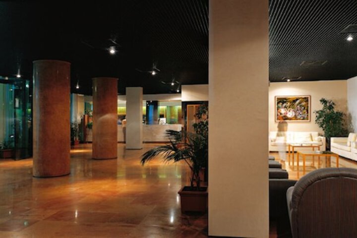 Hotel Interior 2 of 22