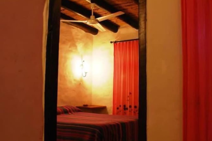 Room 5 of 37