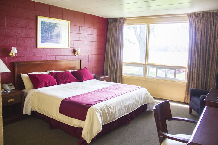Room 3 of 45