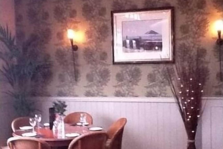 Dining Photos