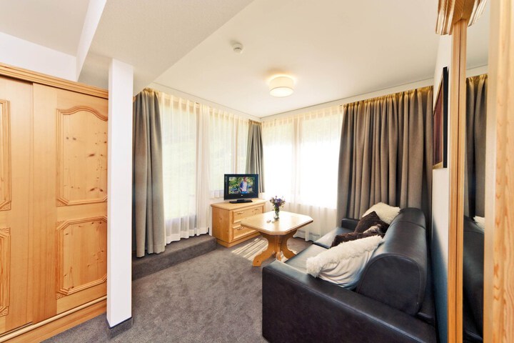 Room 22 of 57