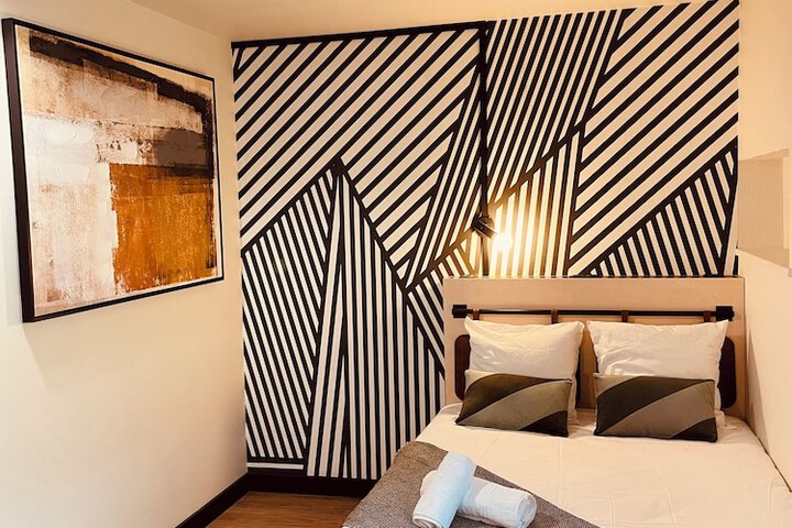 Room 11 of 53