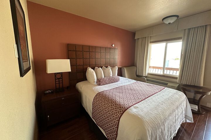 Room 19 of 42