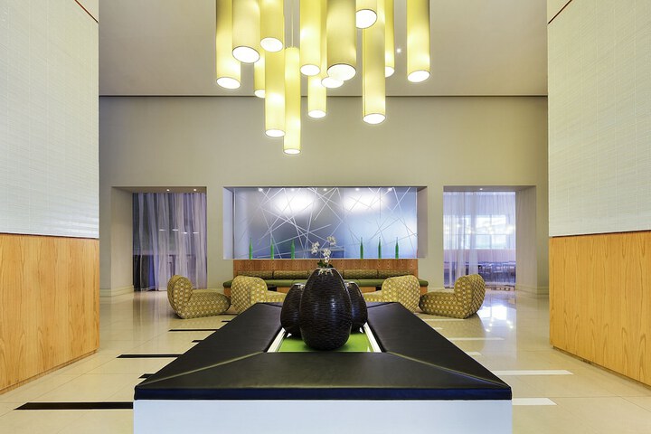 Check-in/check-out kiosk