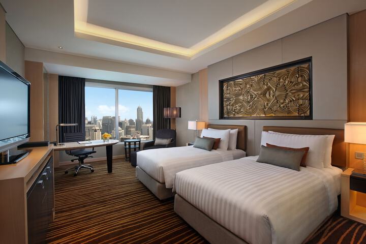 Room 103 of 277