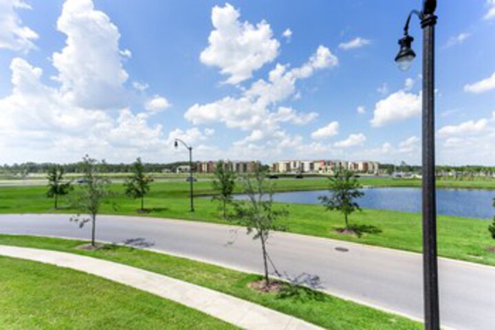 Property Grounds 36 of 47