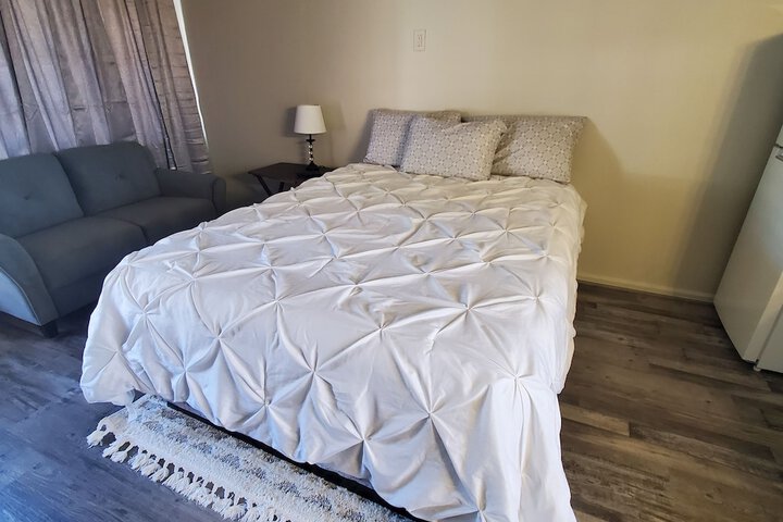 Room 2 of 7