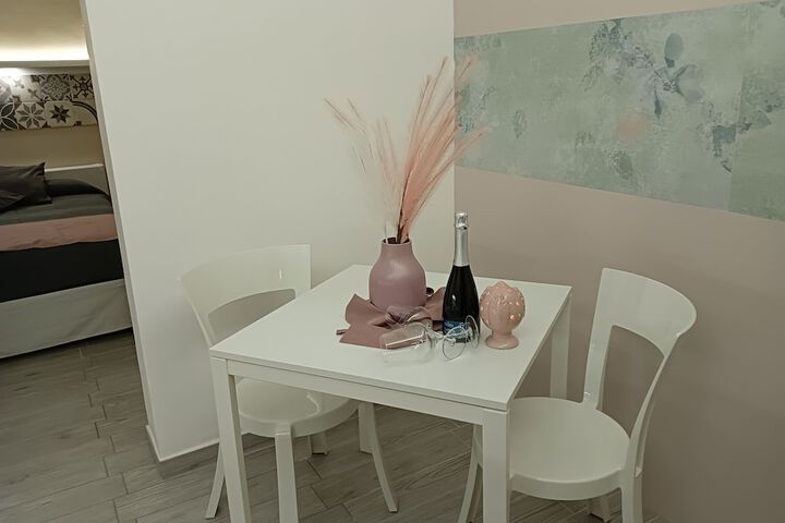 Room 18 of 90