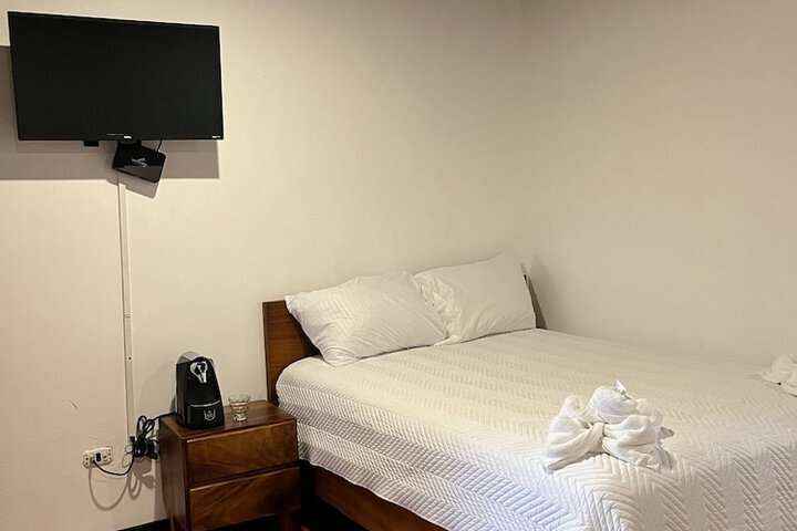 Room 8 of 24