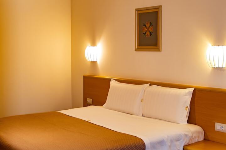 Room 14 of 71