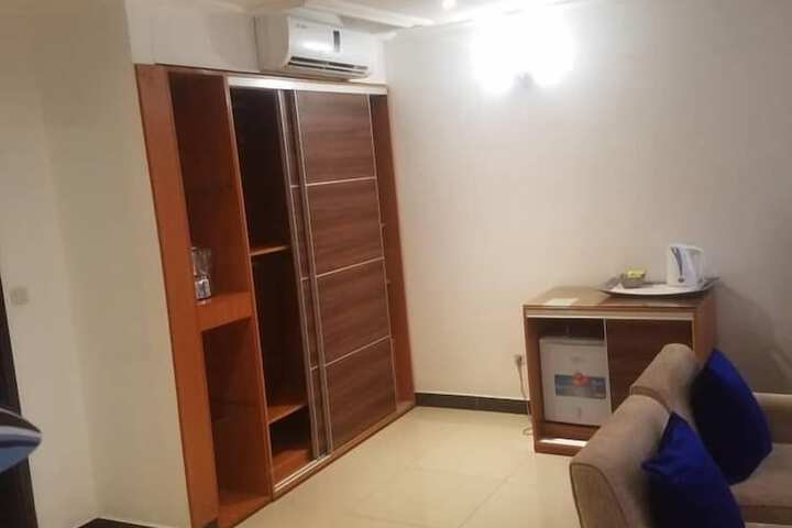 Room 41 of 50