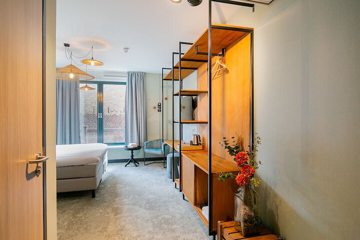 Room 21 of 110