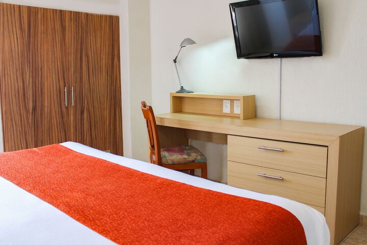 Room 16 of 58