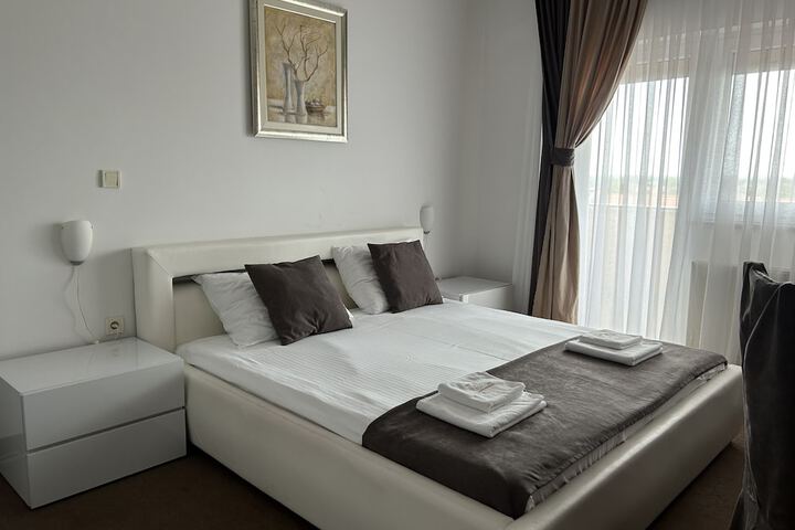 Room 12 of 58