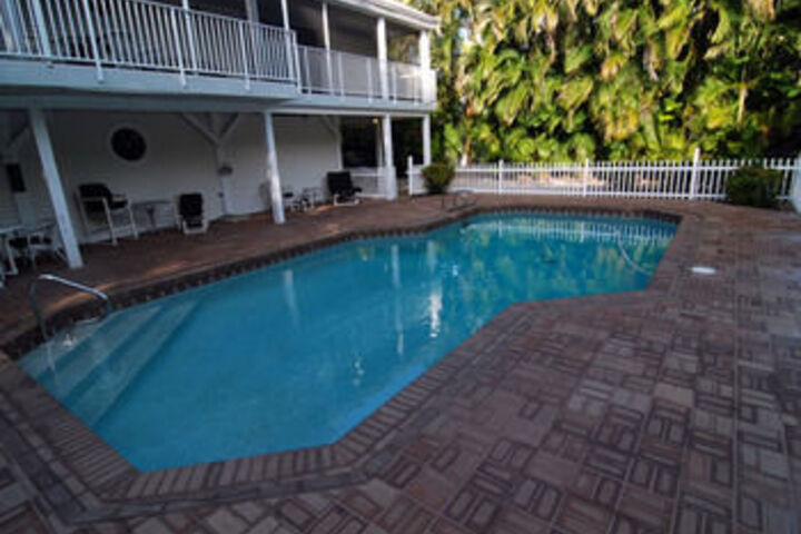 Pool 39 of 49