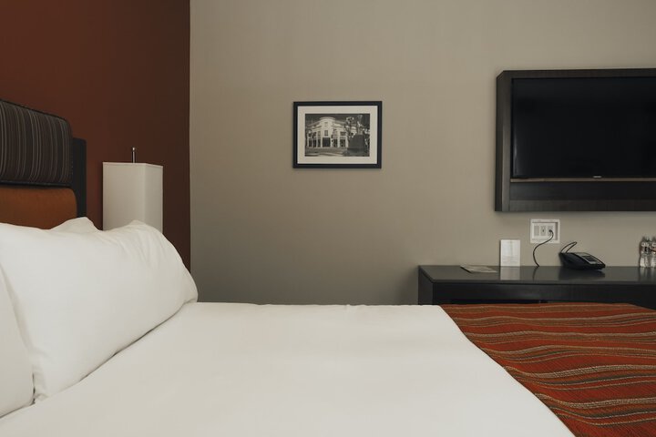 Room 22 of 71