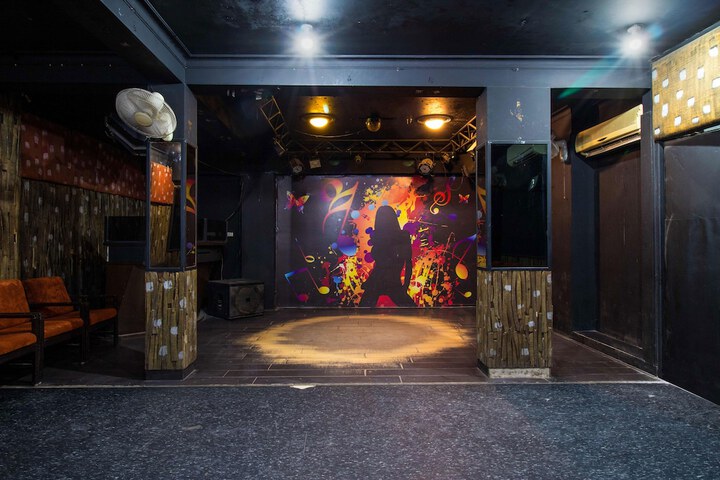 Birthday party area