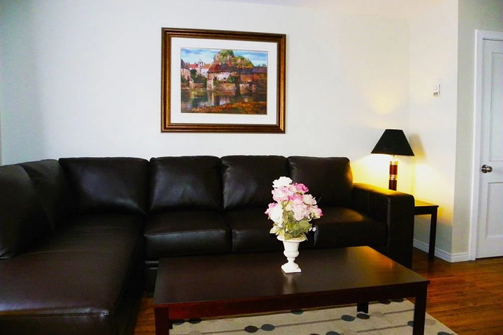 Room 4 of 22