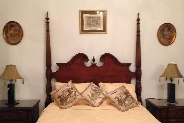 Room 4 of 35