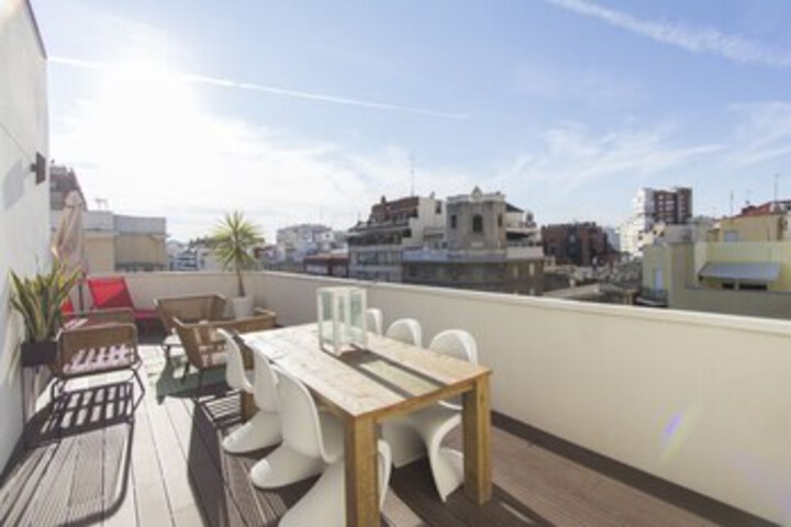 Image of Dobo Rooms Juan Bravo 1