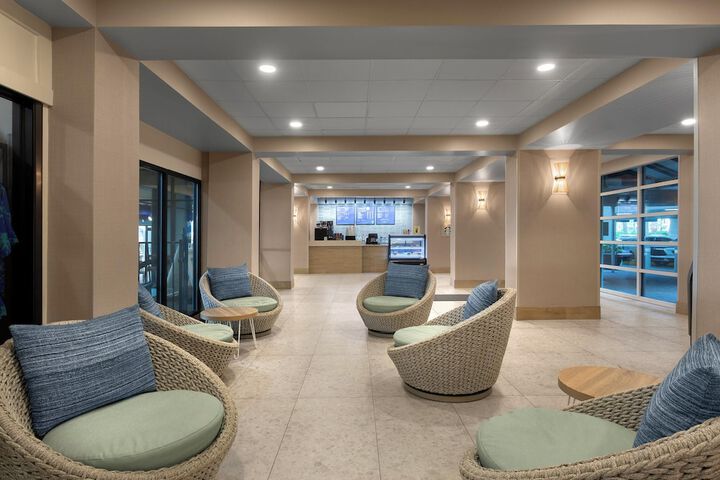 Guest Lobby