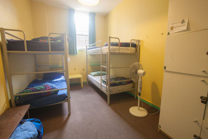 Room 16 of 59