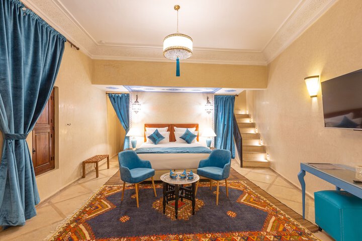 Room 18 of 38