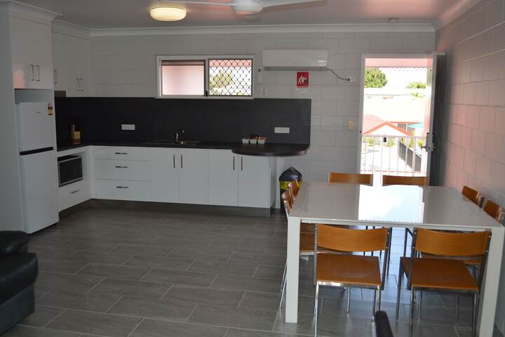 Room 53 of 88