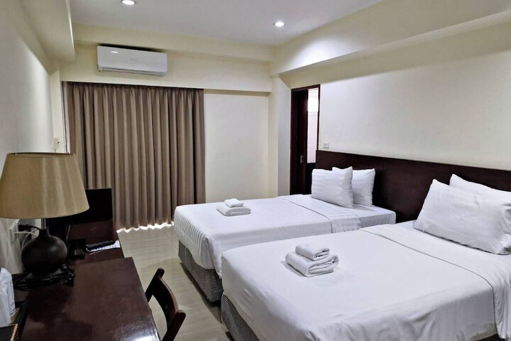 Room 22 of 47