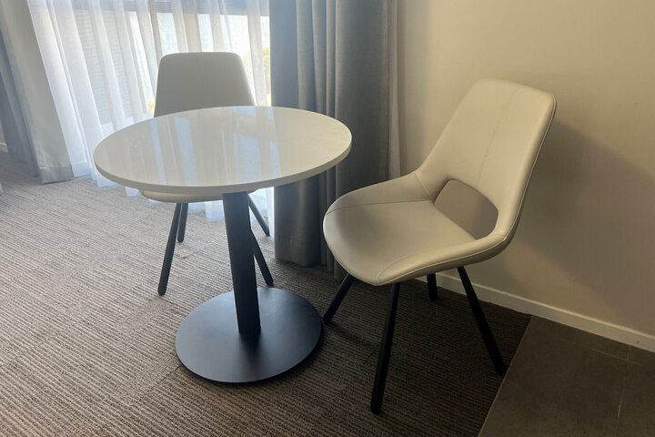 Room 8 of 26
