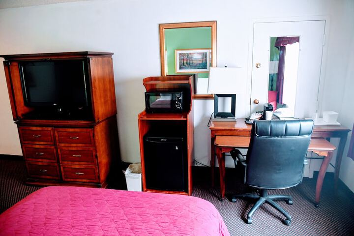 Room 19 of 71