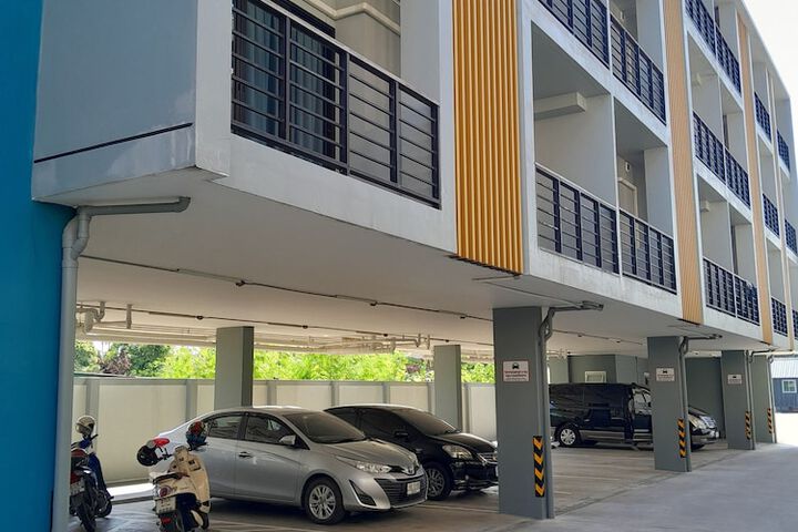 Chanapat Hotel