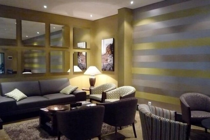 Hotel Interior 4 of 38