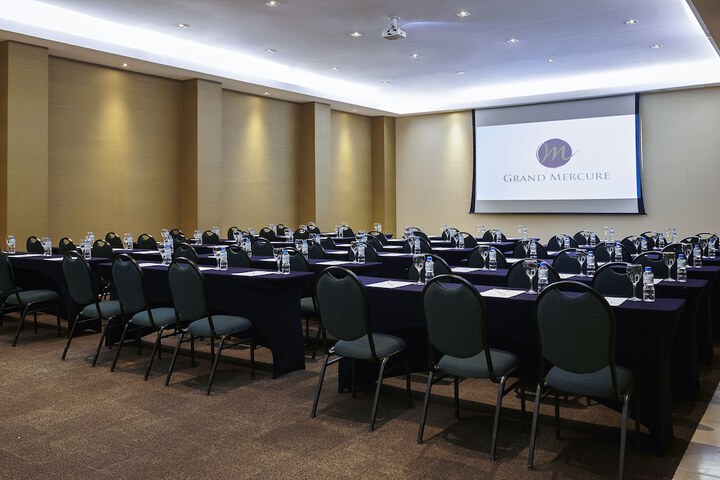 Meeting 138 of 162