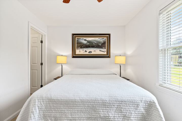 1 Queen Bed Motel (22 of 59)