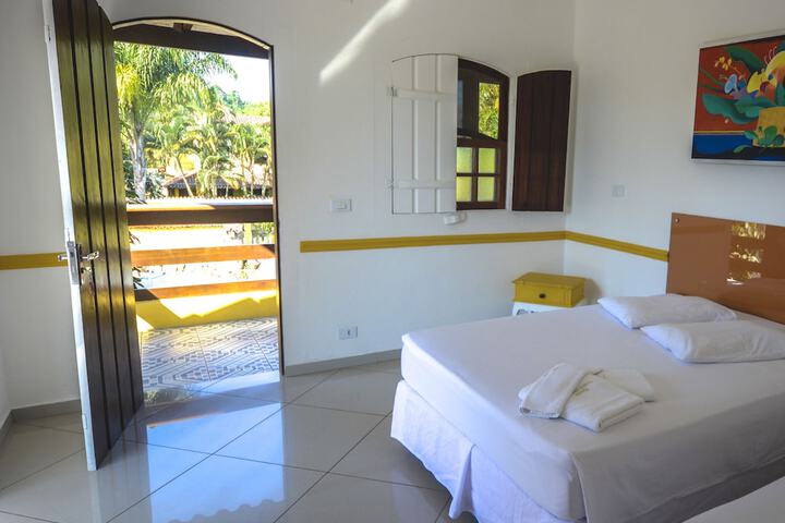 Room 9 of 39