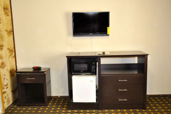 Room 22 of 32