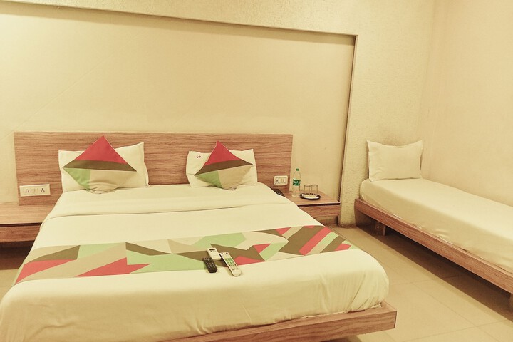 Room 6 of 17