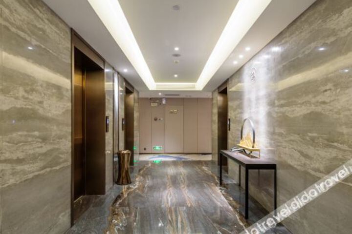 Hotel Interior 29 of 40