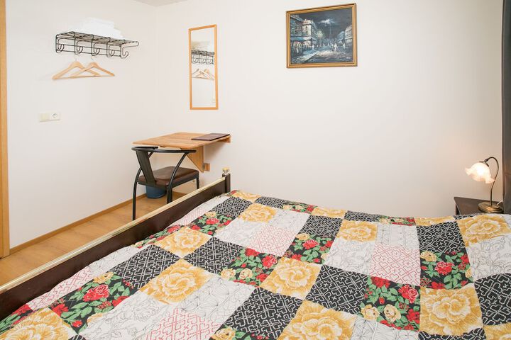 Room 21 of 167