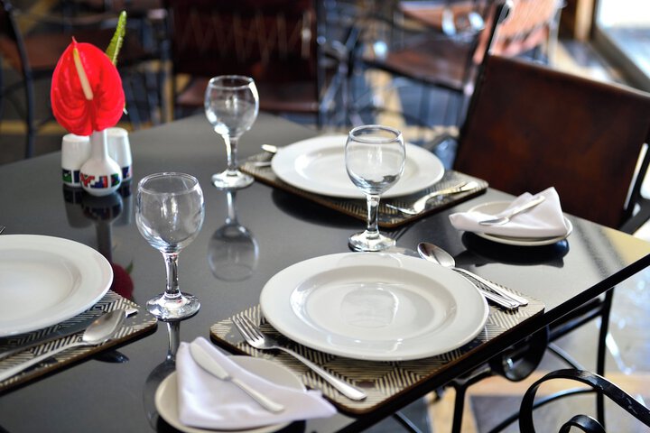 Dining 91 of 276